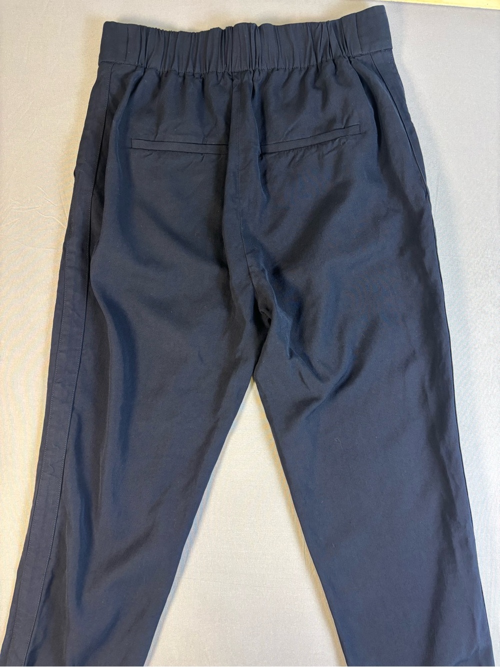 VINCE Classic Pull-on Trousers size XS in Navy NWOT - Picture 7 of 14